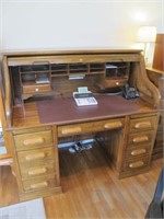 NATIONAL MT. AIRY ROLL TOP DESK