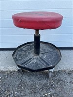 Red work stool