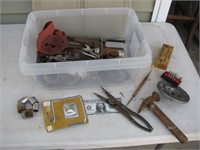 Lot of Older Tools in Tote