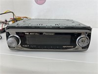 Pioneer MOSFET 50W x 4 In-Dash Car Audio