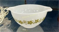 PYREX MIXING BOWL