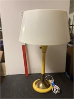 Metal table lamp