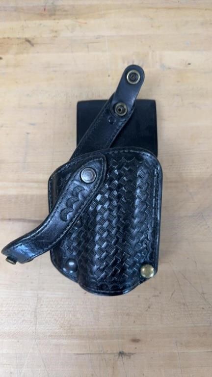 Blanchi #3000 Holster Smith & Wesson 5906