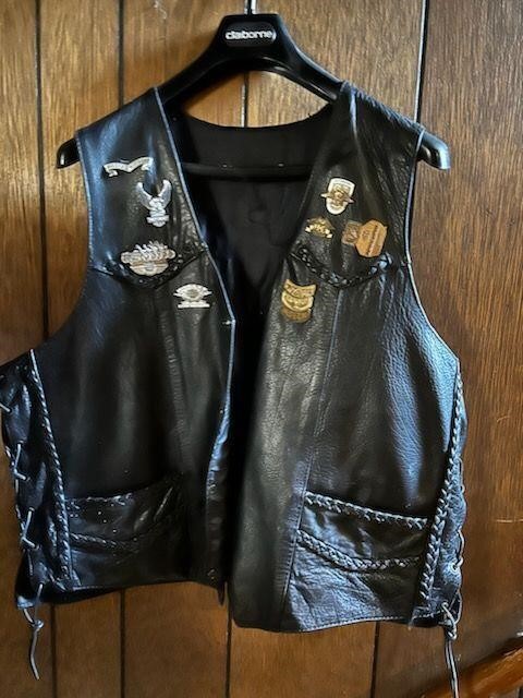 Harley Vest w/pins, XL