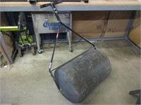 Water fill lawn roller