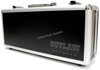 Outlaw Effects Case with 9V Power Supply
