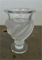 Vase Lalique, France Signed Ermenonville 12236