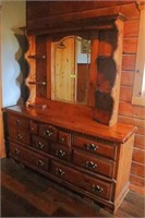 Dresser w Mirror