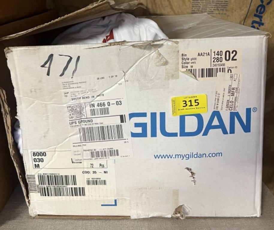 Box of GILDAN Size Medium Tee-Shirts Flow-Max