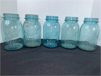 5 Vintage Ball Mason Quart Jars Blue.