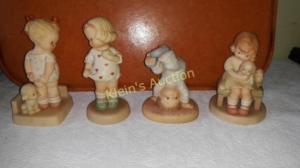Vintage Memories Of Yesterday lot of 4 figurines