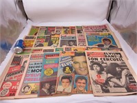 Plusieurs vieux journaux de Elvis