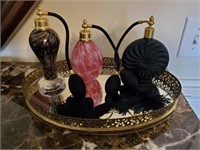 MIRRORED DRESSER TRAY WITH 3 PERFUME BOTTLES