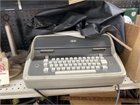 IBM Vintage Elec Typewriter