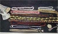 Vintage women's necklace collection various