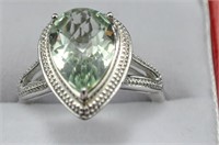 3ct Mint green sapphire ring