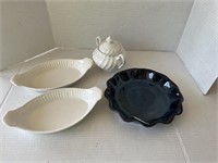 Lot of pottery dishes