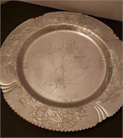 Silver tone, Tin, Aluminum etched platters