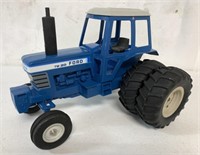 1/8 Ford TW-20 Tractor with Cab