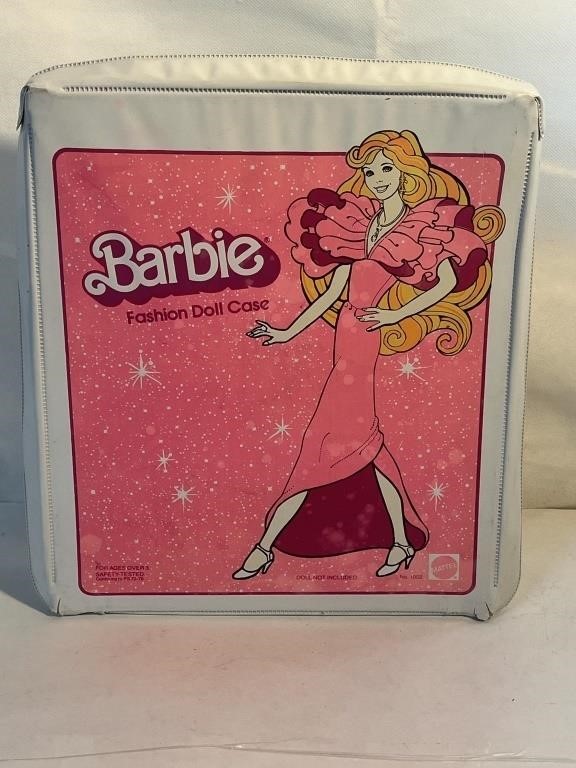 1982 BARBIE FASHION DOLL CASE BY MATTEL