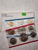 1977 Uncirculated Mint Set