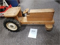 Toy tractor for toddler