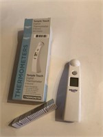 Temple touch digital thermometer