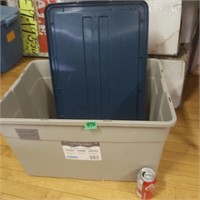 Storage bin on wheels (24"x16"x14"D)