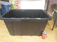 Storage box (28"x20"x15"D)