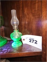 VTG. HANDY DEPRESSION GREEN 8" OIL LAMP-  GLOWS