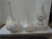 2 Vases 15" and 12" / Statue 13"