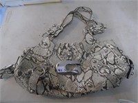 Womans Guess Purse