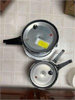 Pressure Cookers and lids