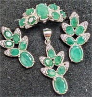 $700 Silver 9.66G Emerald Ring Earring And Pendant