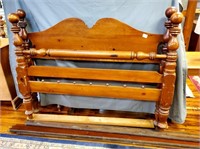 Vintage Davis Cabinet Company Pine Cannonball Bed