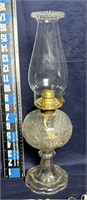 Swirl pattern oil lamp