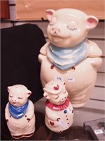 Figural cookie jar in the form of a pig
