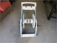 Outside hose reel