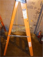 Lite Products Inc. 5' Step Ladder