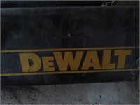 DEWALT SAWSAW ELECTRIC - UNTESTED