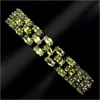 Natural Top Rich Green Peridot 154.33 Ct Bracelet