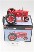 1/16 Scale Farmall Model M Tractor