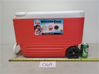 Igloo Wheelie Cool 38 Quart Cooler (No Ship)