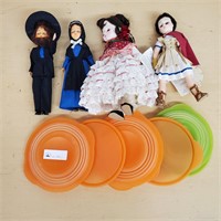 4 Blinking Dolls, 3 Collapsible Bowls, 2 Lids
