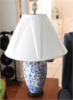 Blue decorated oriental style table lamp 28”