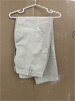 Size 36 X 29 Amazon Essentials Men's Pants