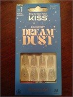 MSRP $8 Dream Dust Press On Nails