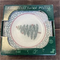 NEW 4 Christmas dessert/salad plates