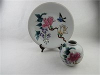 Decorative porcelain plate and vase