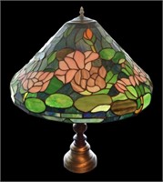 Large Tiffany Style Shade Lamp- Cracked